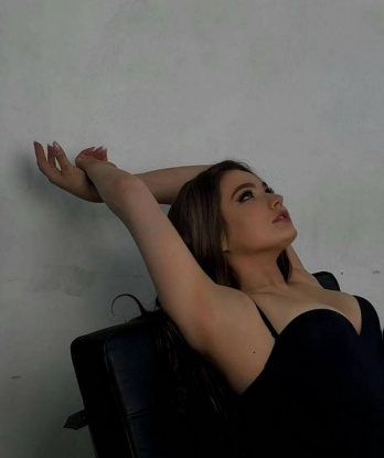 🌹 Я создана для того, чтобы исполнить твои самые смелые фантазии. У меня много интересных возможностей, которые я с радостью расскажу тебе лично. Моя натура притягивает взгляды мужчин, и это подтверждают мои отзывы. 💋 Мое фото – настоящее воплощение соблазна и страсти. Если ты ищешь незабываемый опыт, тогда обратись ко мне. Я жду тебя в Москве, чтобы предложить тебе незабываемое наслаждение. Позволь себе настоящую индивидуальность, воплощенную во мне. 👠💄 Нина